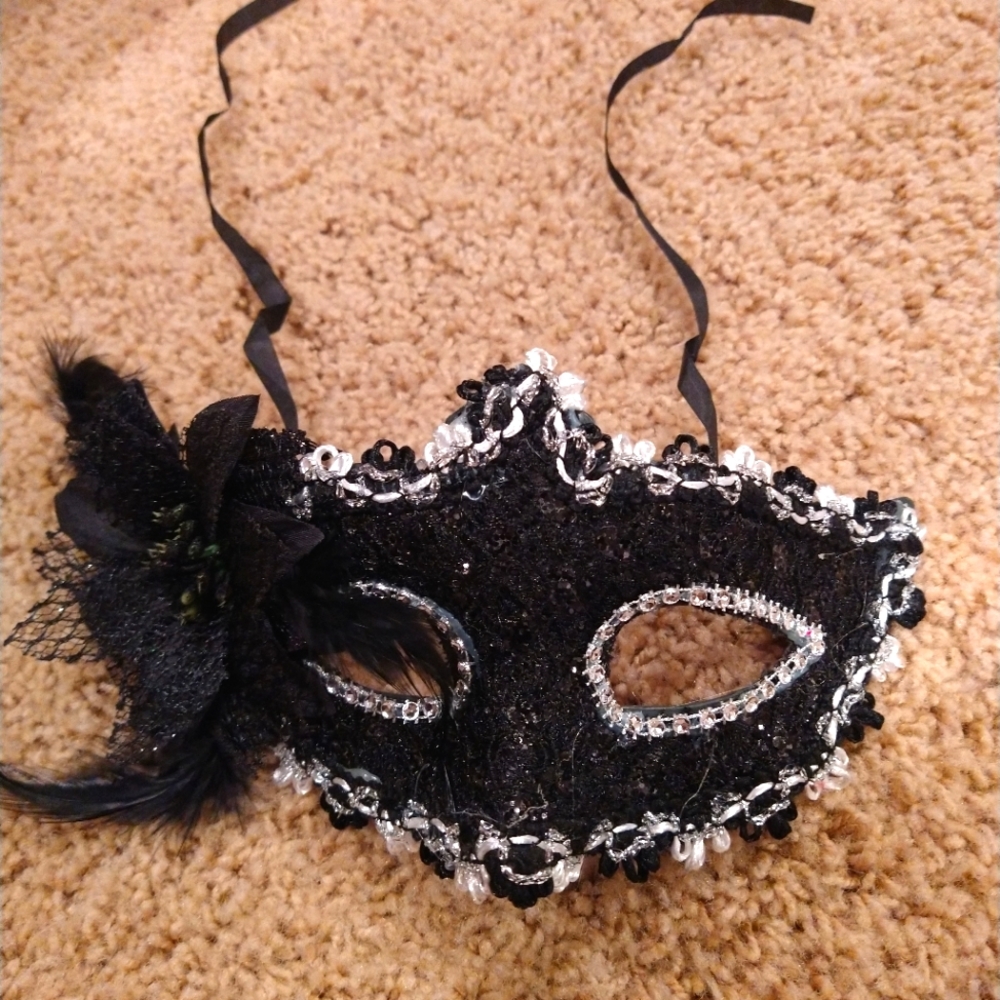 Masquerade Masks (6 pack)